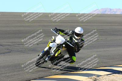 media/Jan-09-2022-SoCal Trackdays (Sun) [[2b1fec8404]]/Bowl (1015am)/